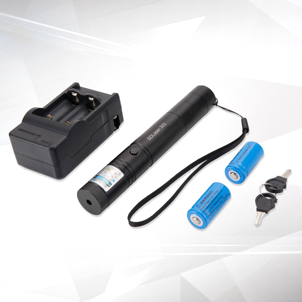 Laser 302 5000mW 450nm Feixe azul de aço inoxidável Kit de caneta ponteiro laser de ponto único com baterias e carregador e chaves Preto
